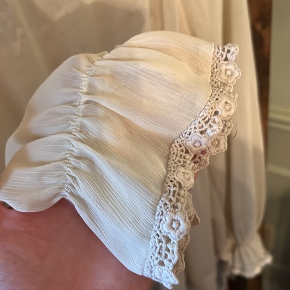 Blouse - Picture 4 of 7